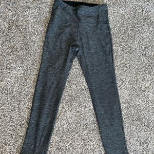 Grey/black girls capris